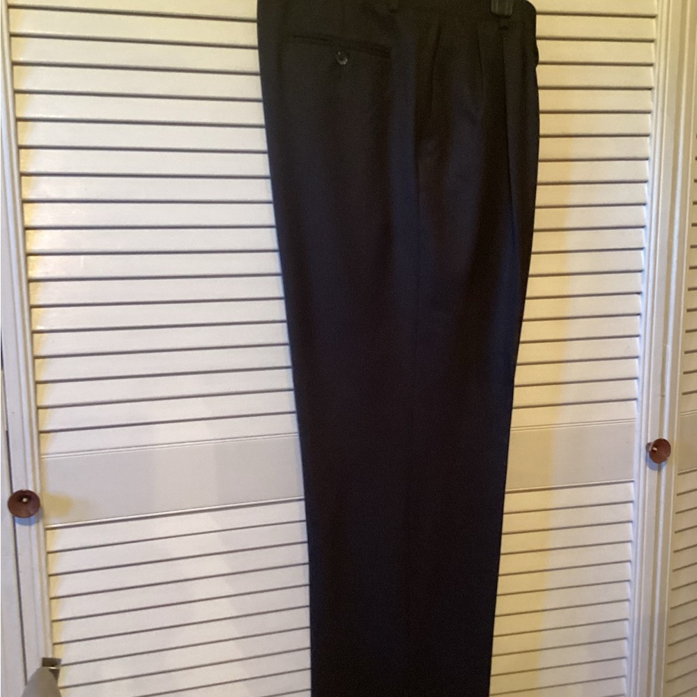 PGATour men’s double pleate navydress pants, size 36”X32”,